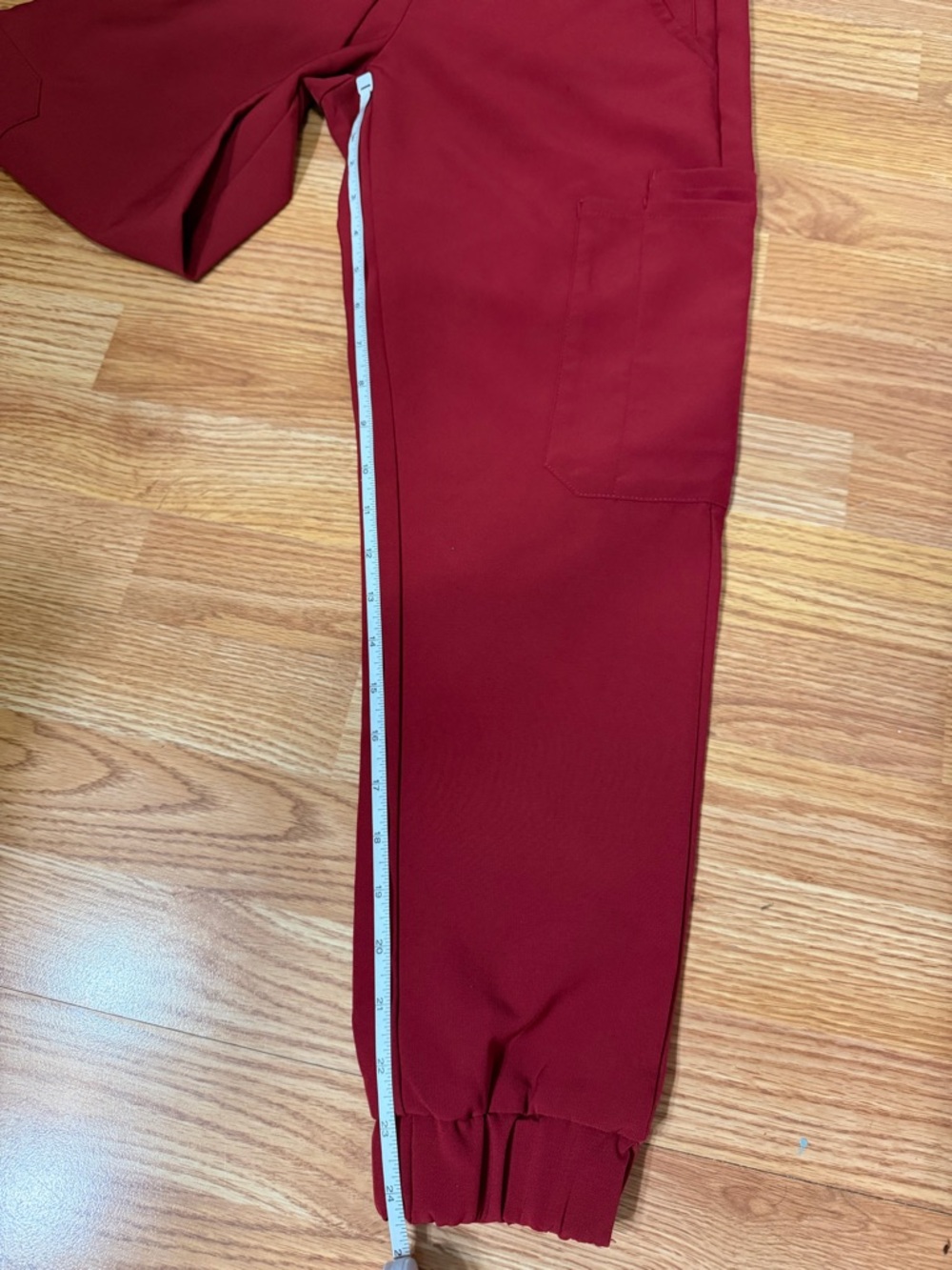 Scrub Pants: Luuna Brand Astra 11-Pocket Scrub Jogger XS/Petite Length